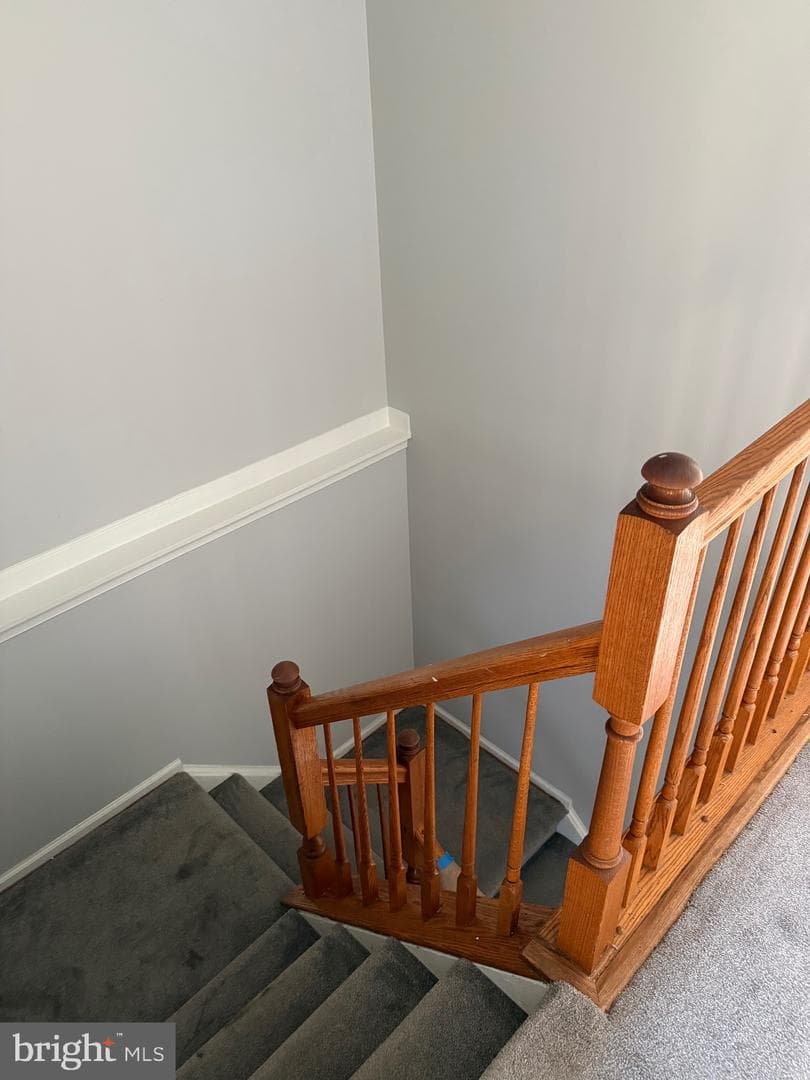 1503 Town View Court photo 11