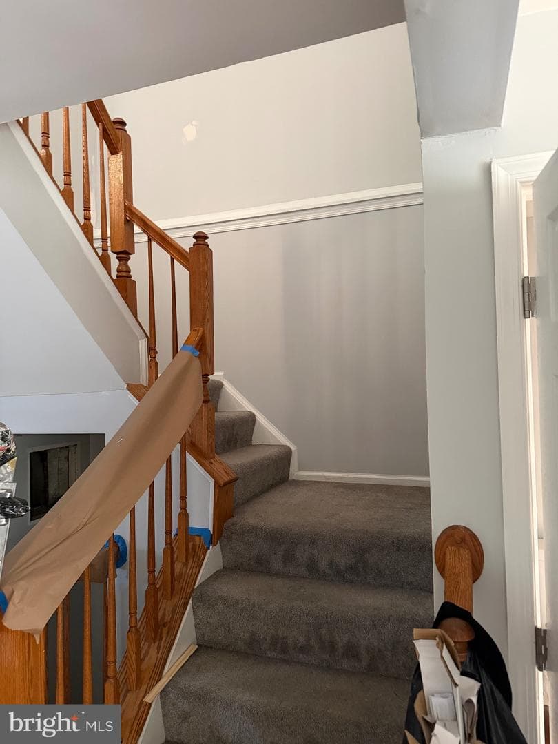 1503 Town View Court photo 7
