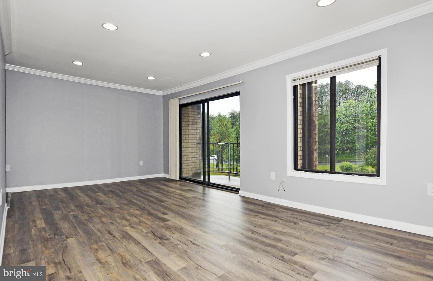 6928 Hanover Parkway #303 photo 14