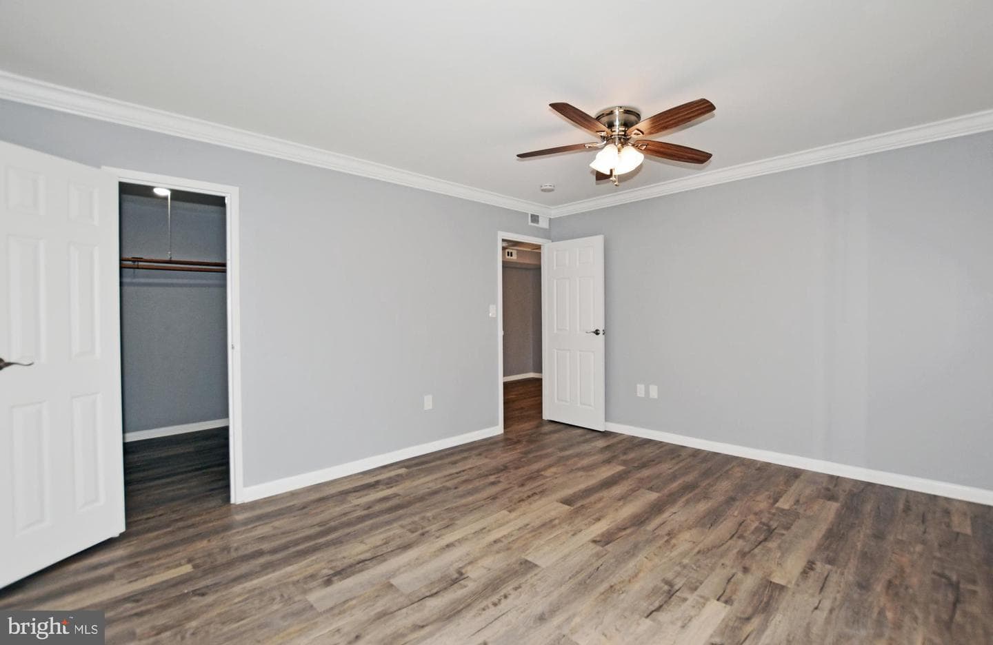 6928 Hanover Parkway #303 photo 26