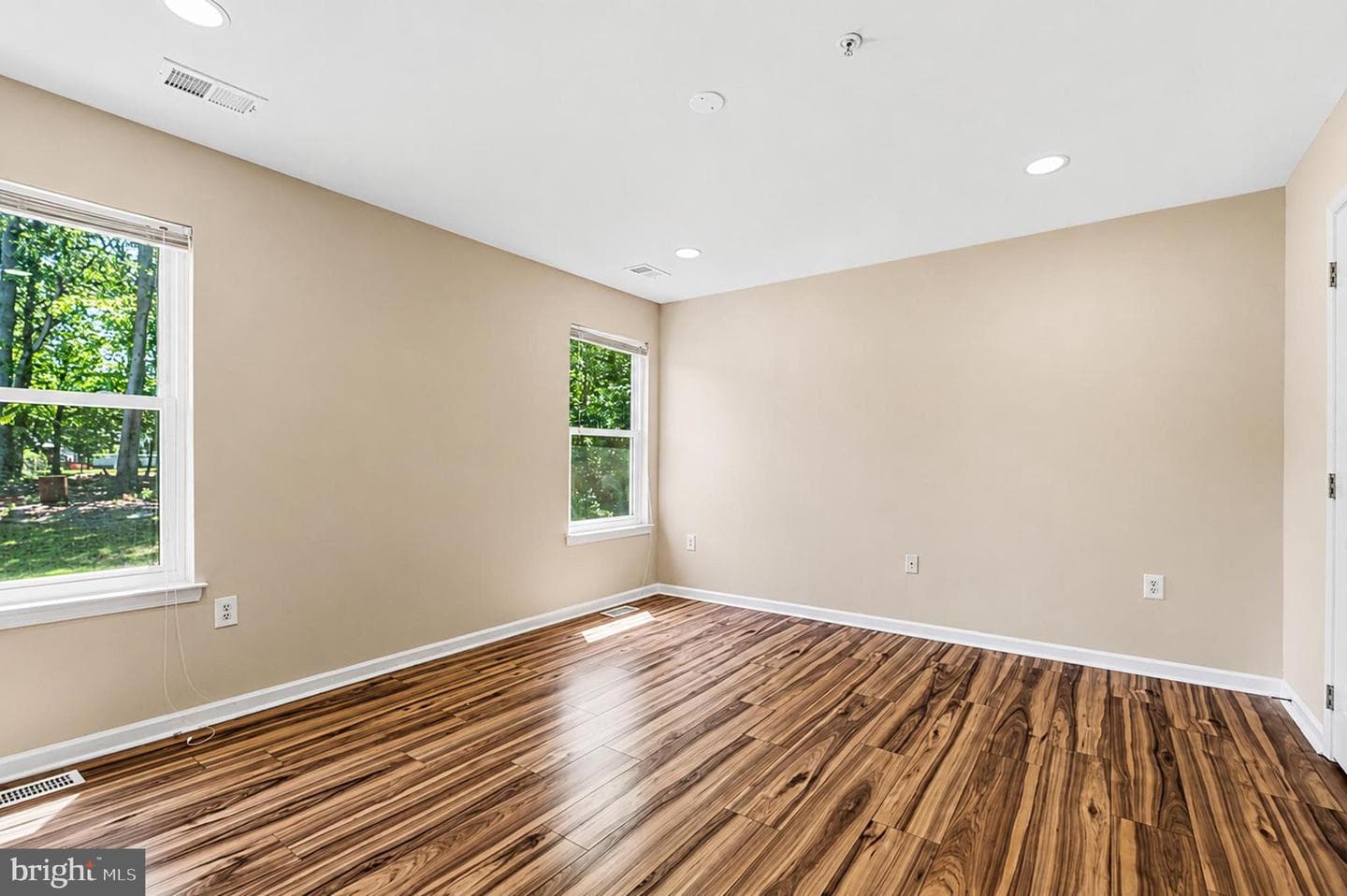 8514 Dangerfield Road photo 19