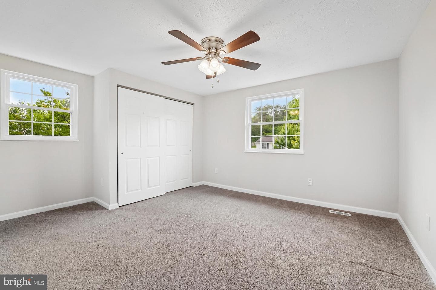 14026 Briarwood Dr photo 29
