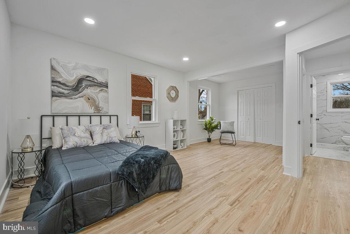 6508 Foster Street photo 17