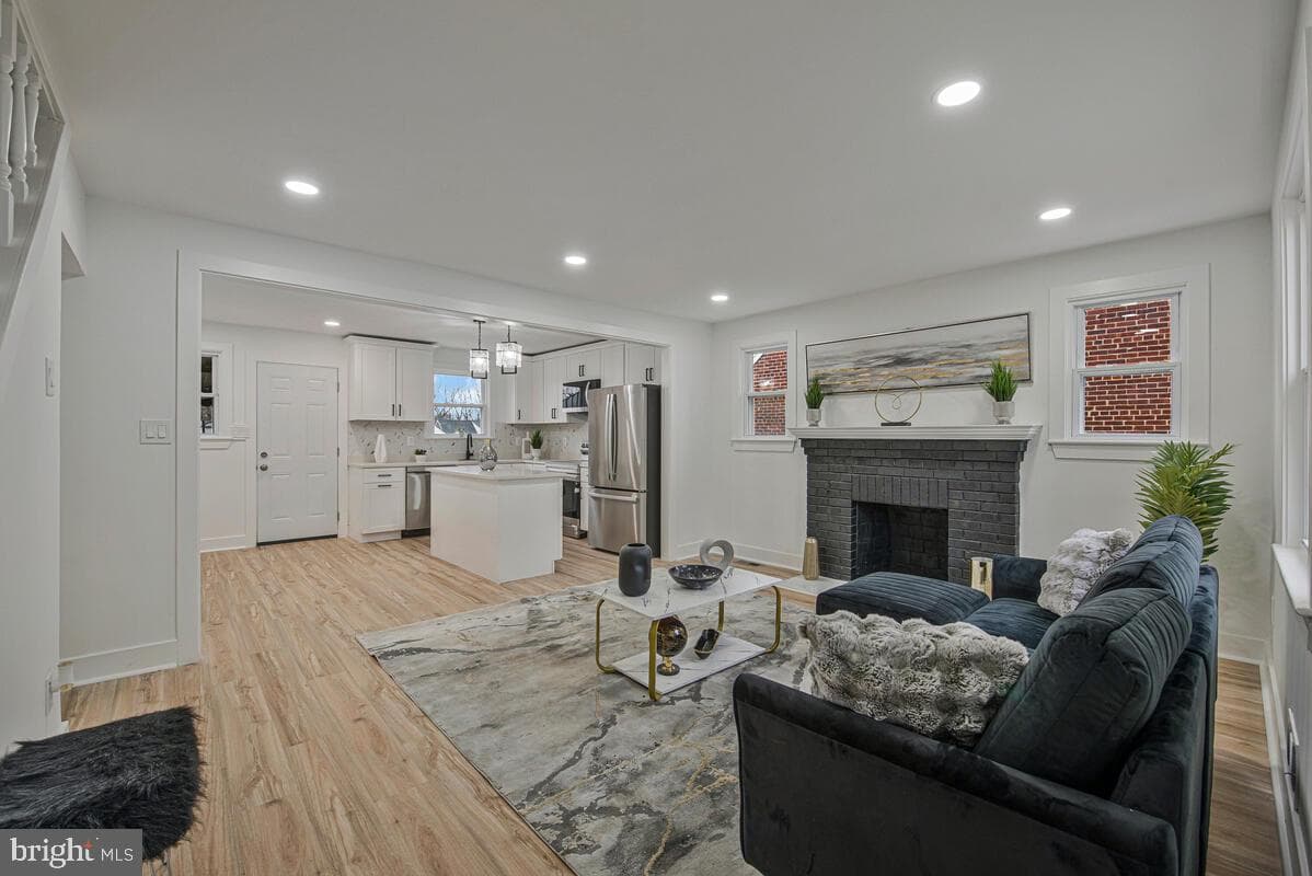 6508 Foster Street photo 5