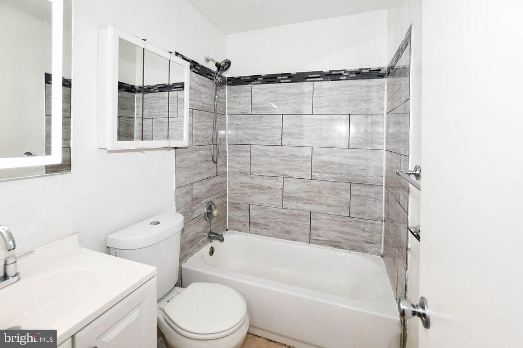 6700 Milltown Court photo 14