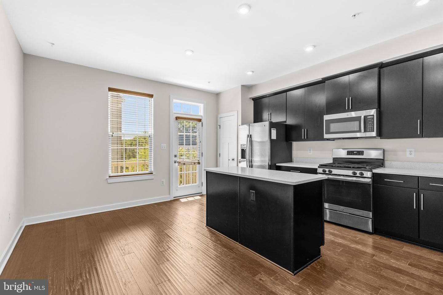 8154 Miner Street photo 29