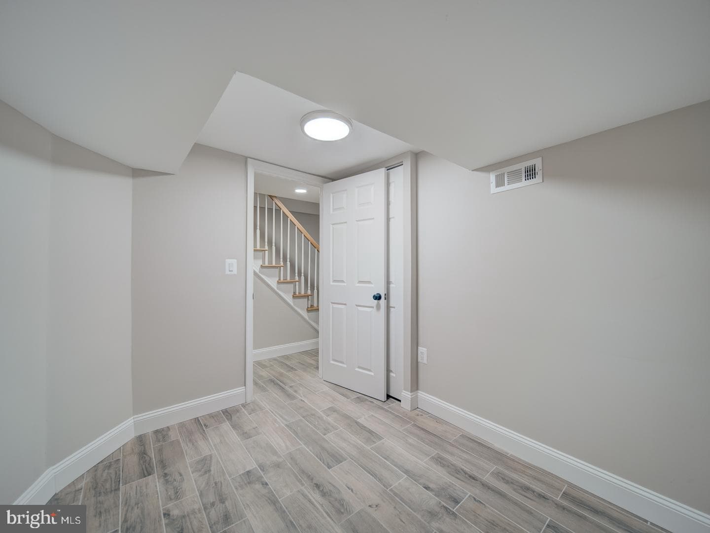 6211 42nd Avenue photo 29