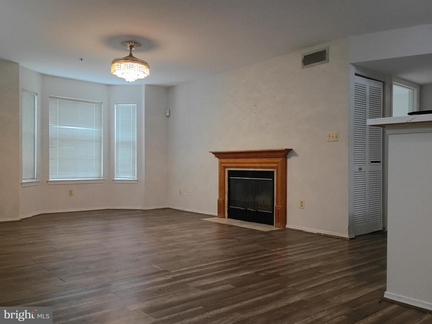13560 Lord Sterling Place #9-4 photo 4