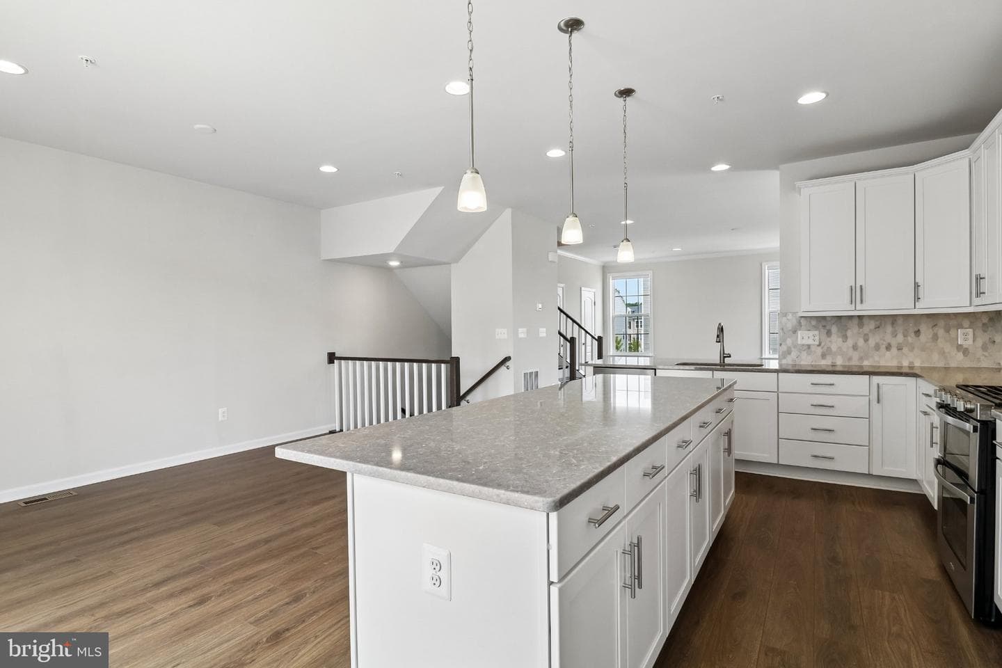 7720 Presidential Parkway photo 22