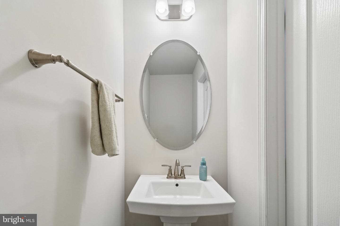 7720 Presidential Parkway photo 34