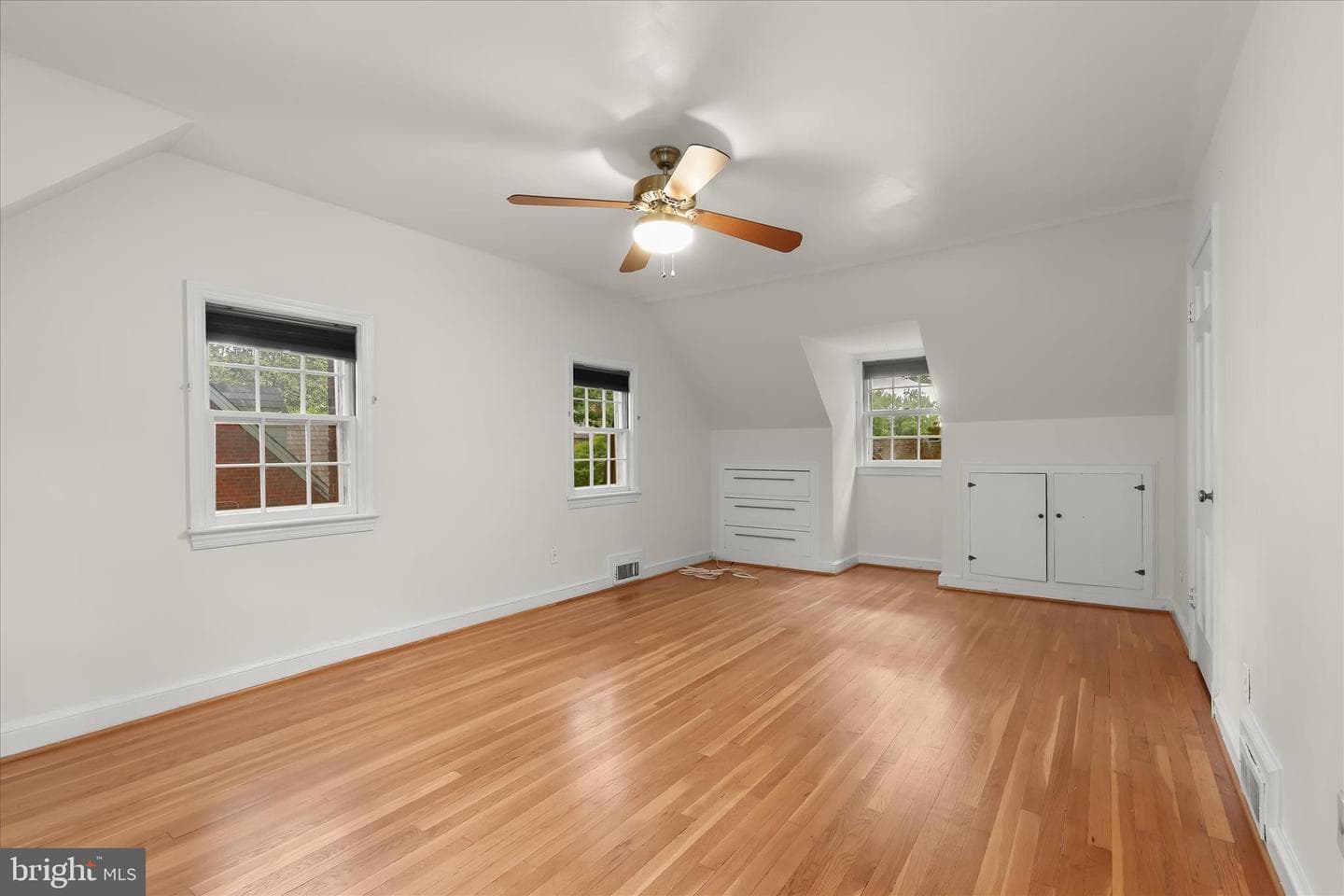 4104 Woodberry Street photo 16