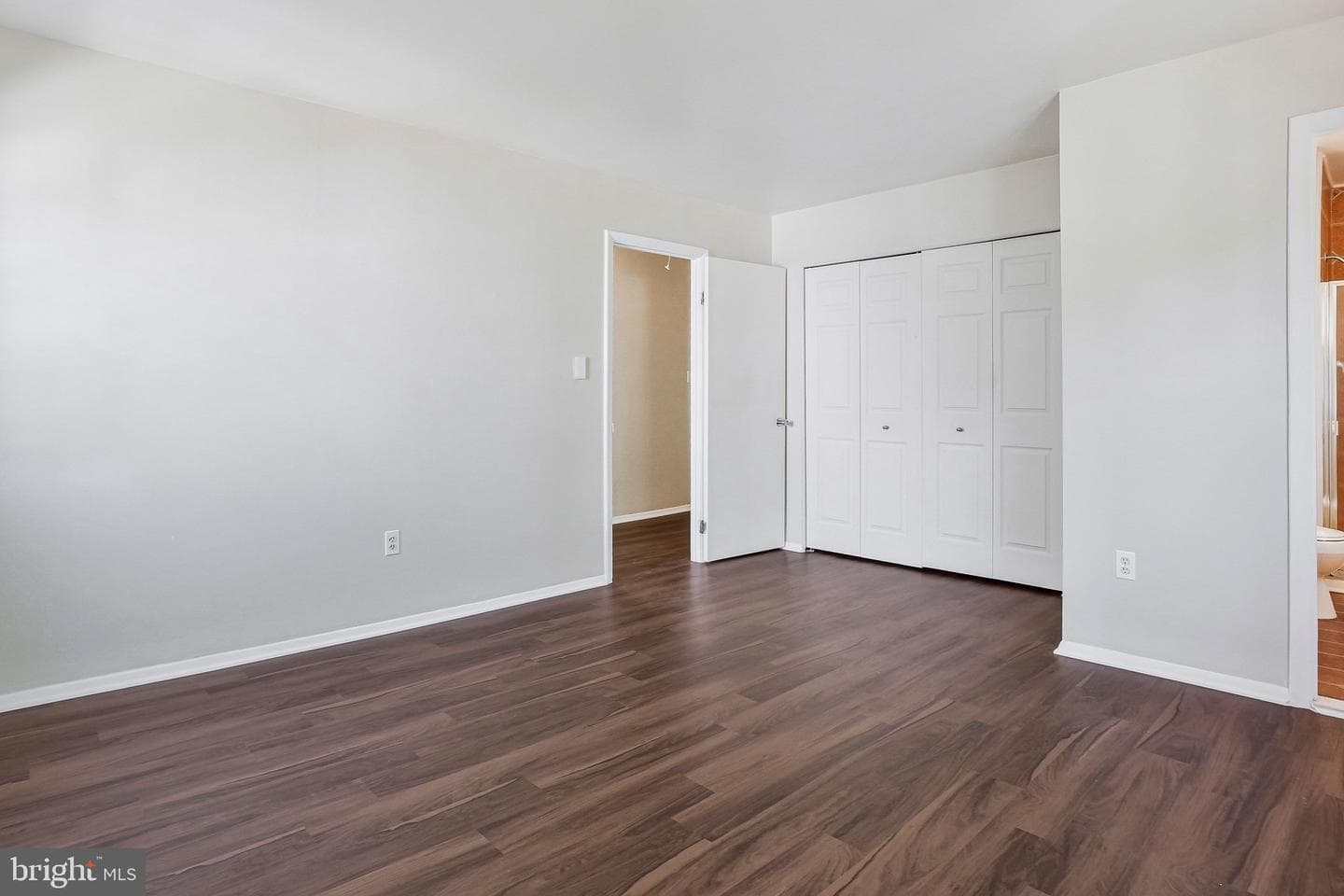 7612 Erica Lane photo 22