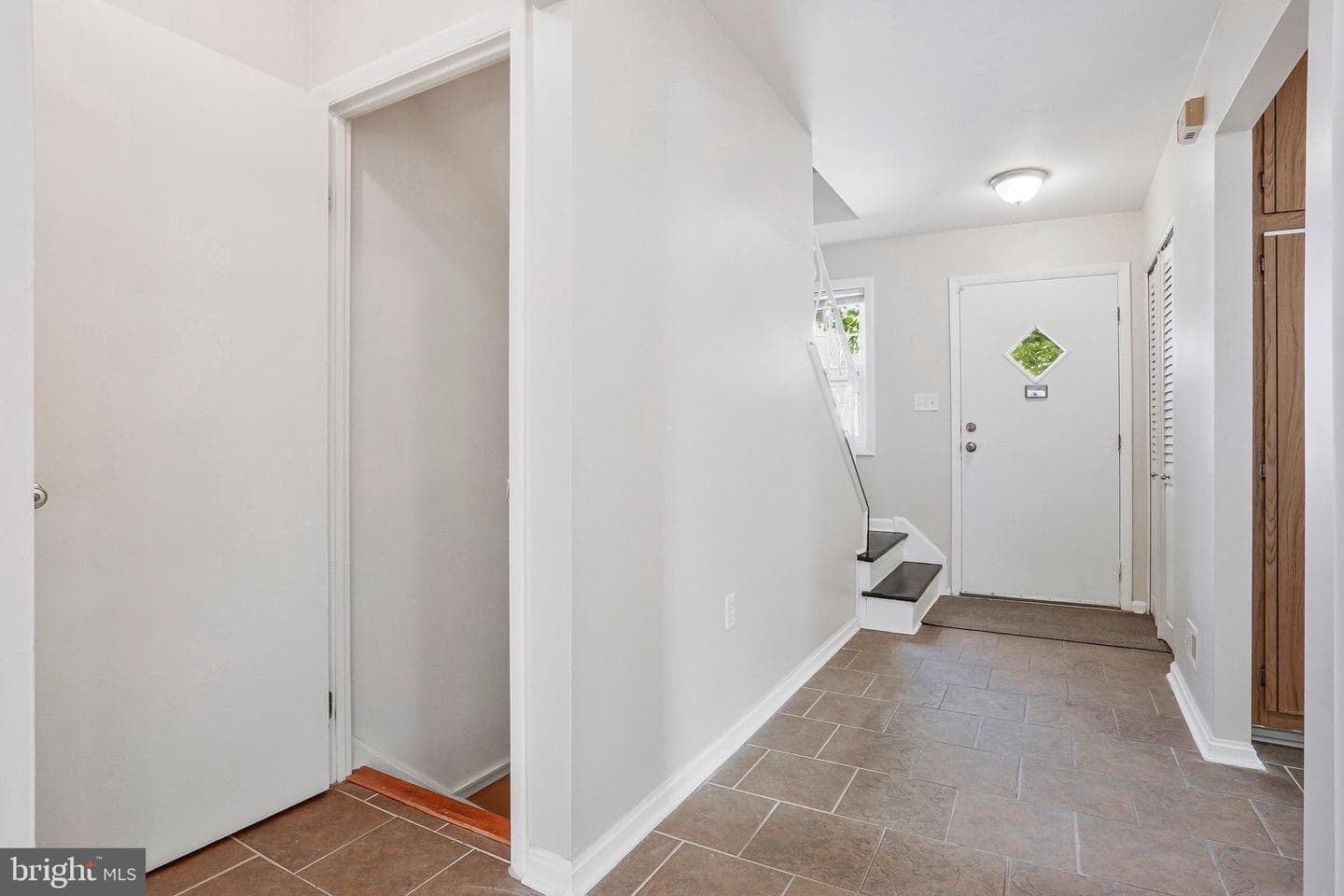 7612 Erica Lane photo 7