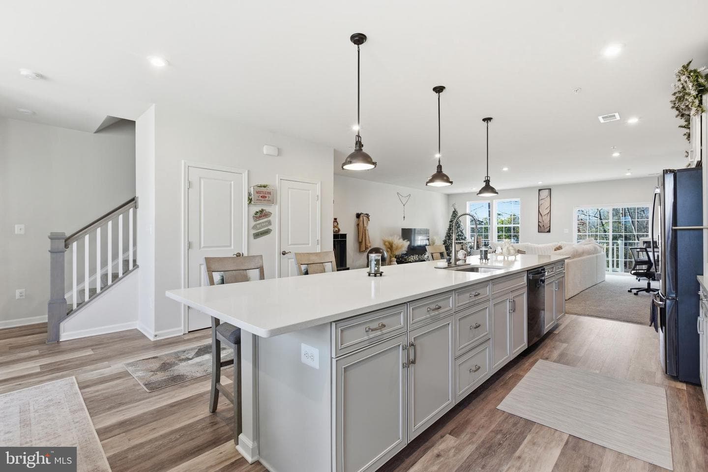10414 John Glenn Street photo 6