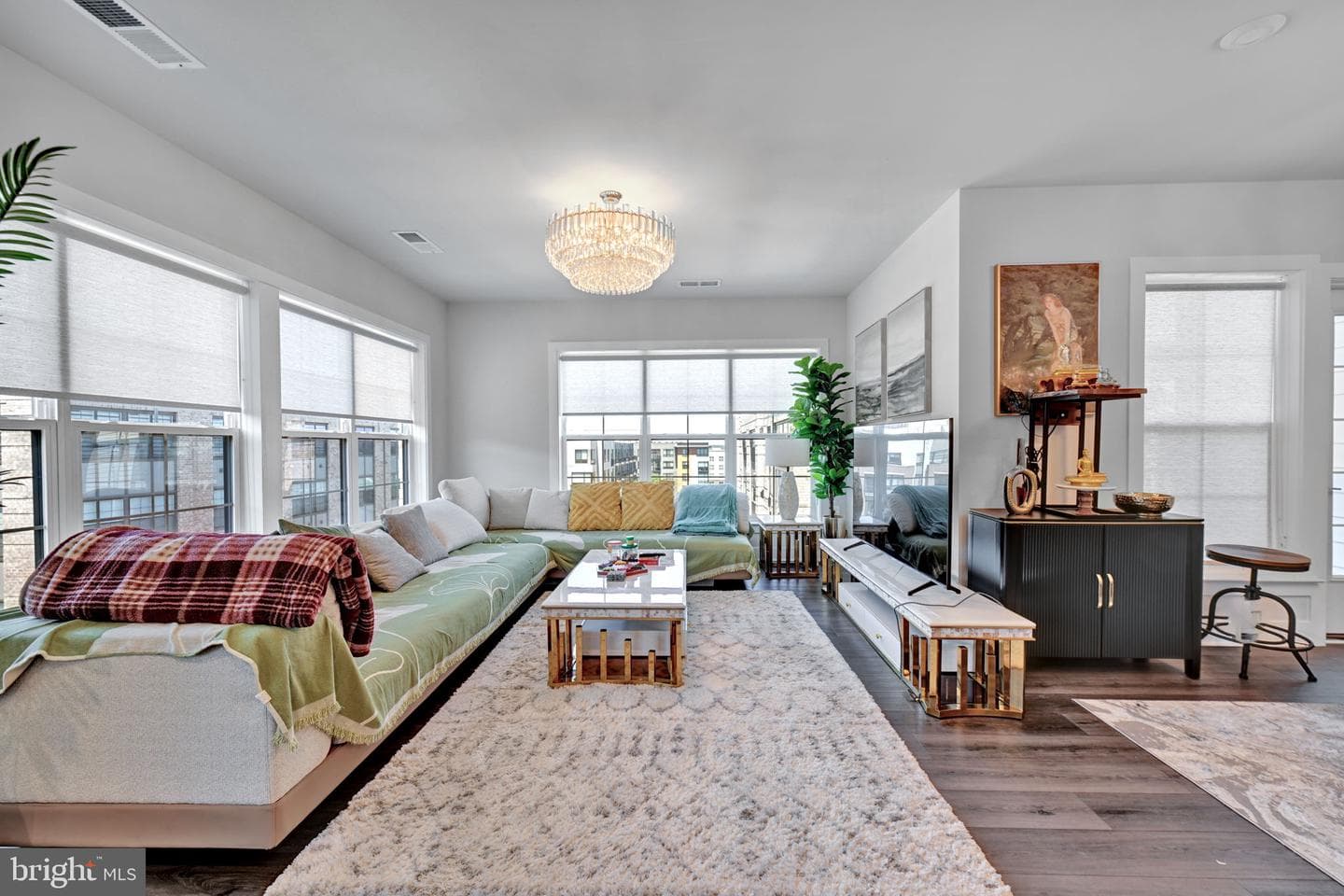 102 Saint Ives Place #401 photo 13