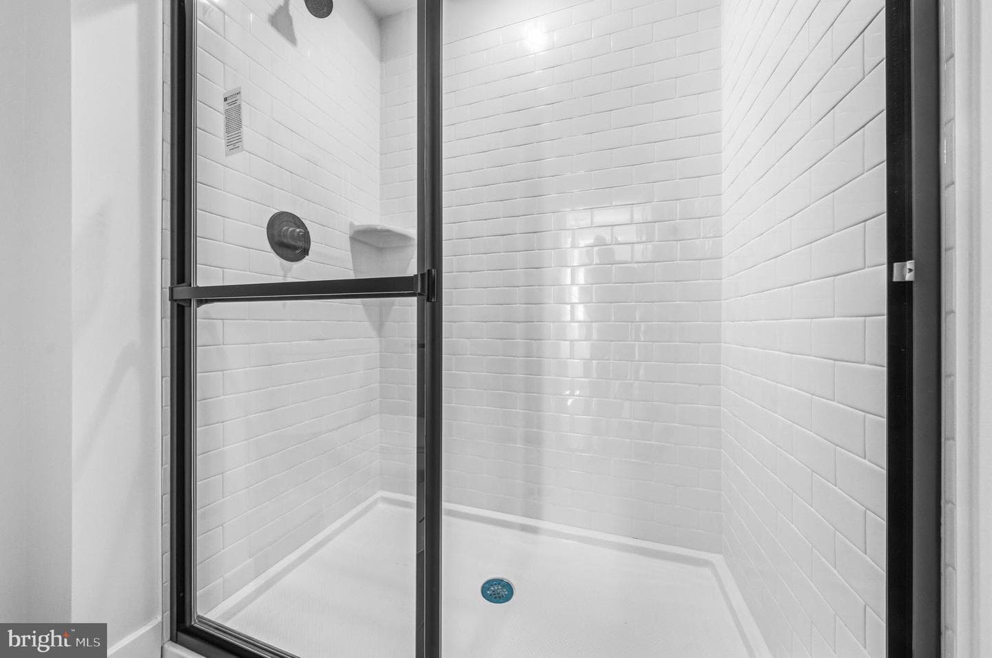 4927 Devitt Place photo 24
