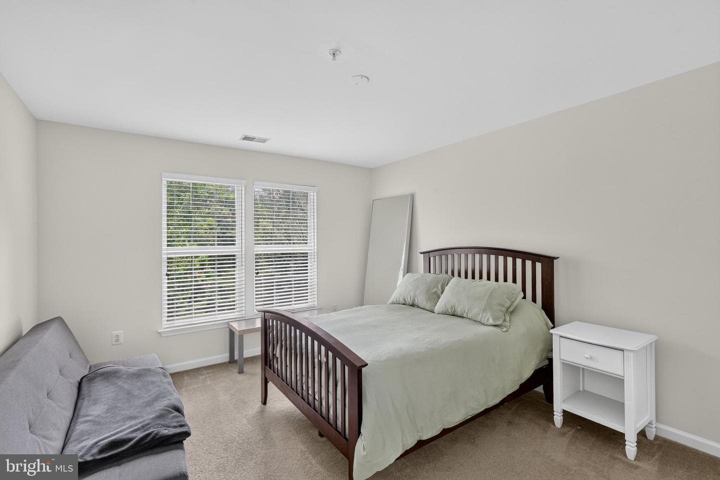 1607 Felwood Street photo 29