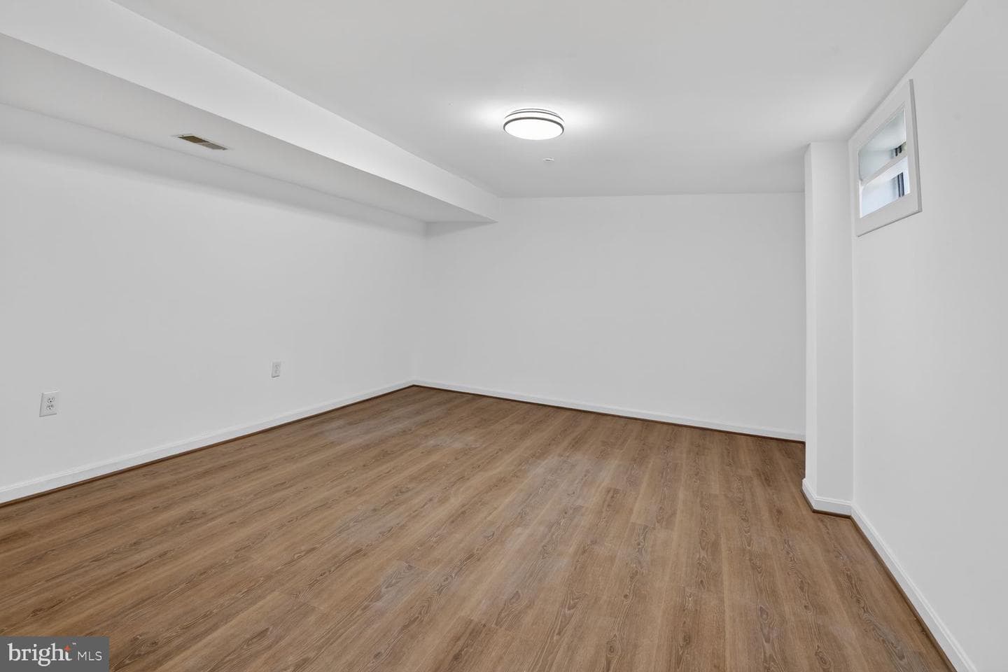 11901 Shakespeare Court photo 48