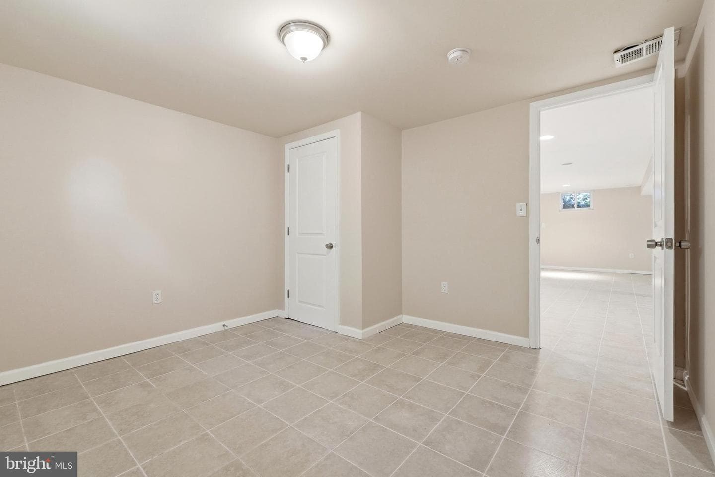 2500 Ramblewood Drive photo 38
