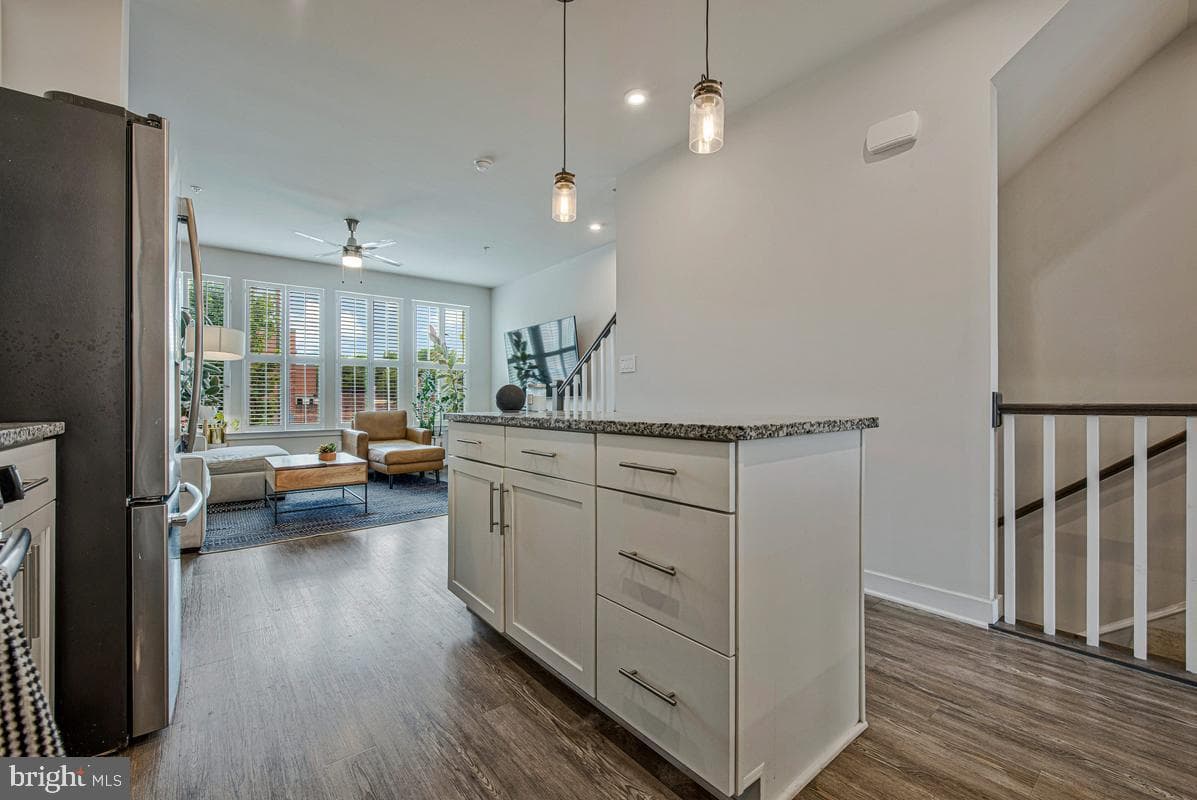 6204 Editors Park Drive photo 12