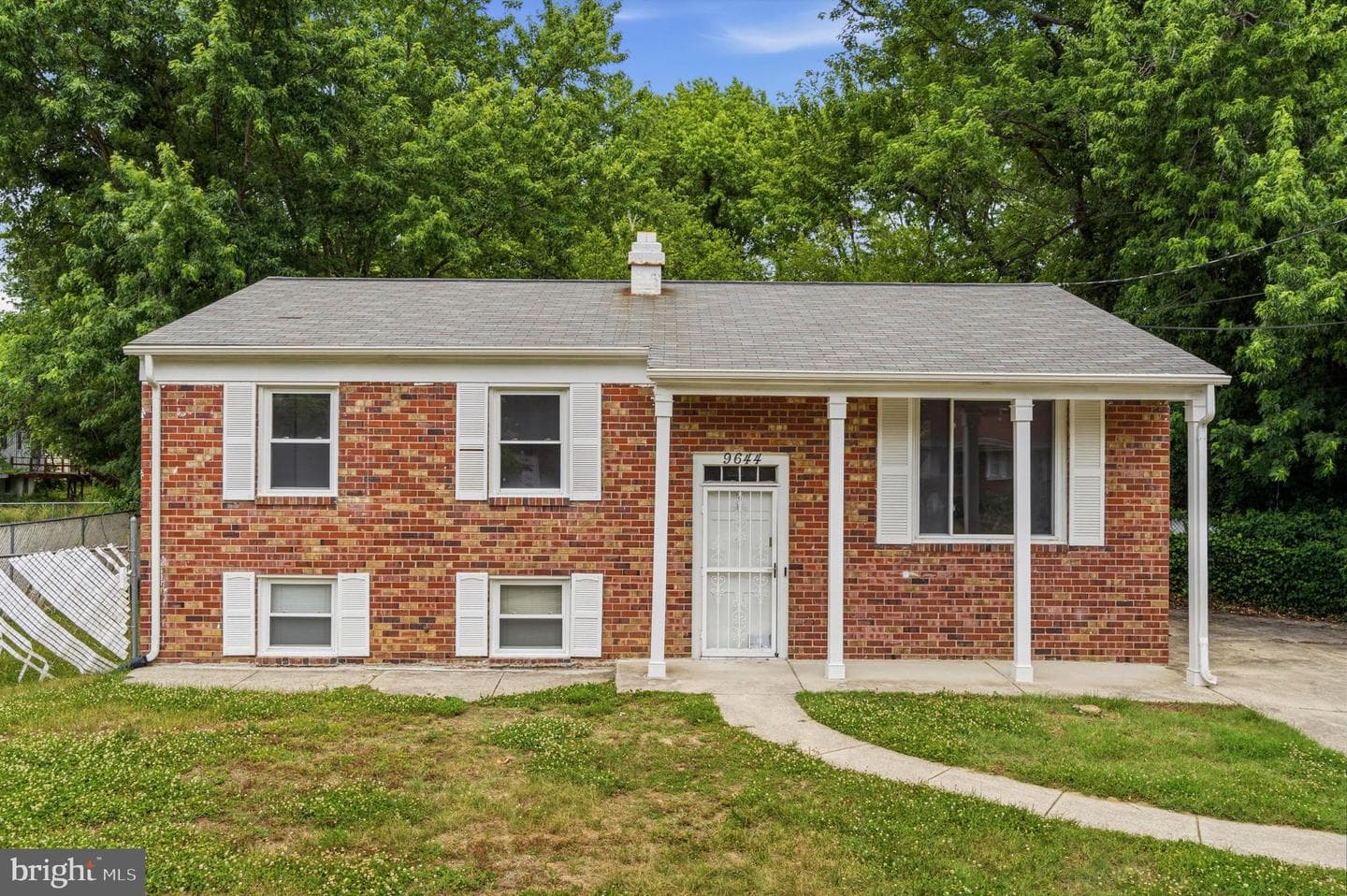 9644 Gwynndale Drive photo 3