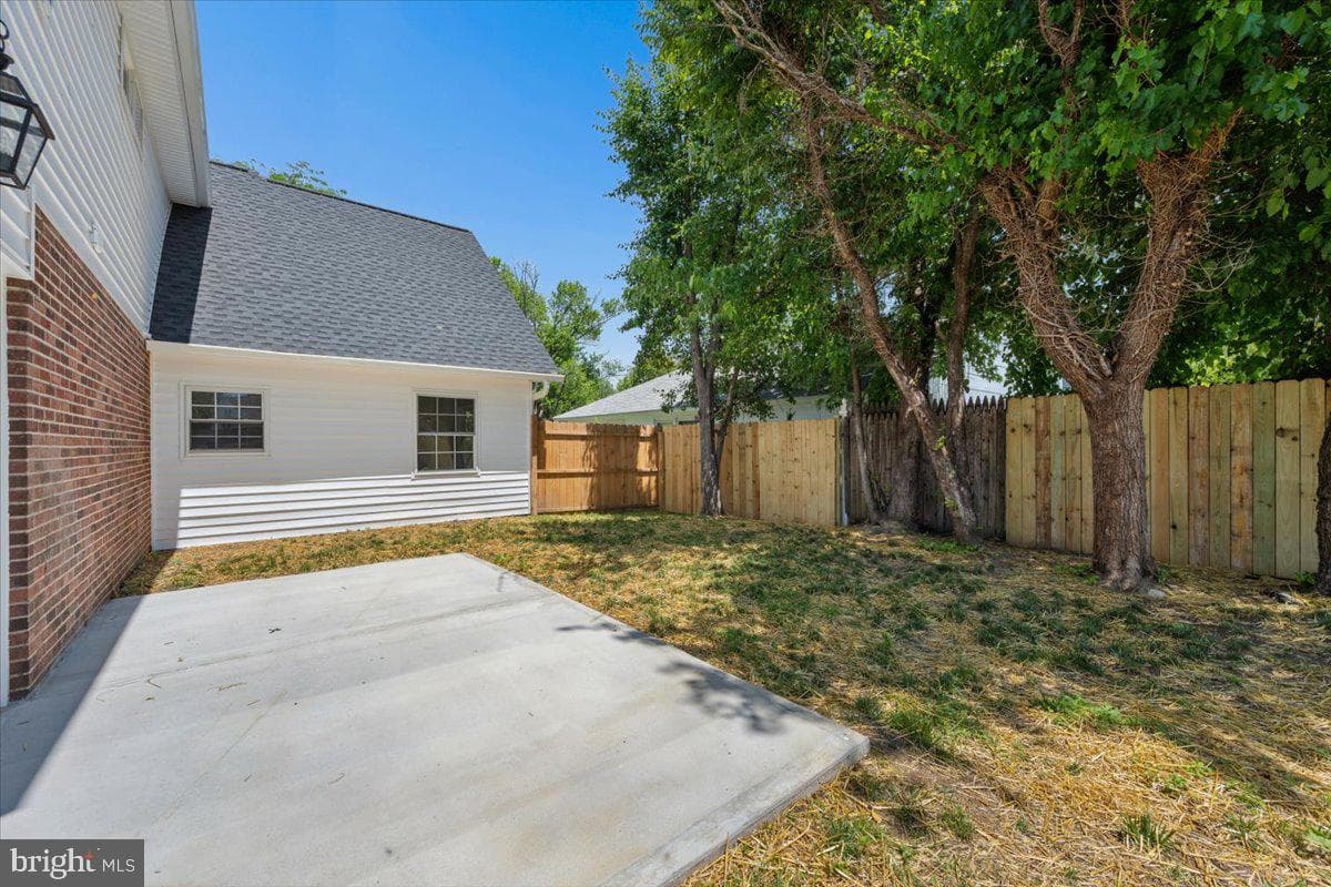2807 Barberry Lane photo 77