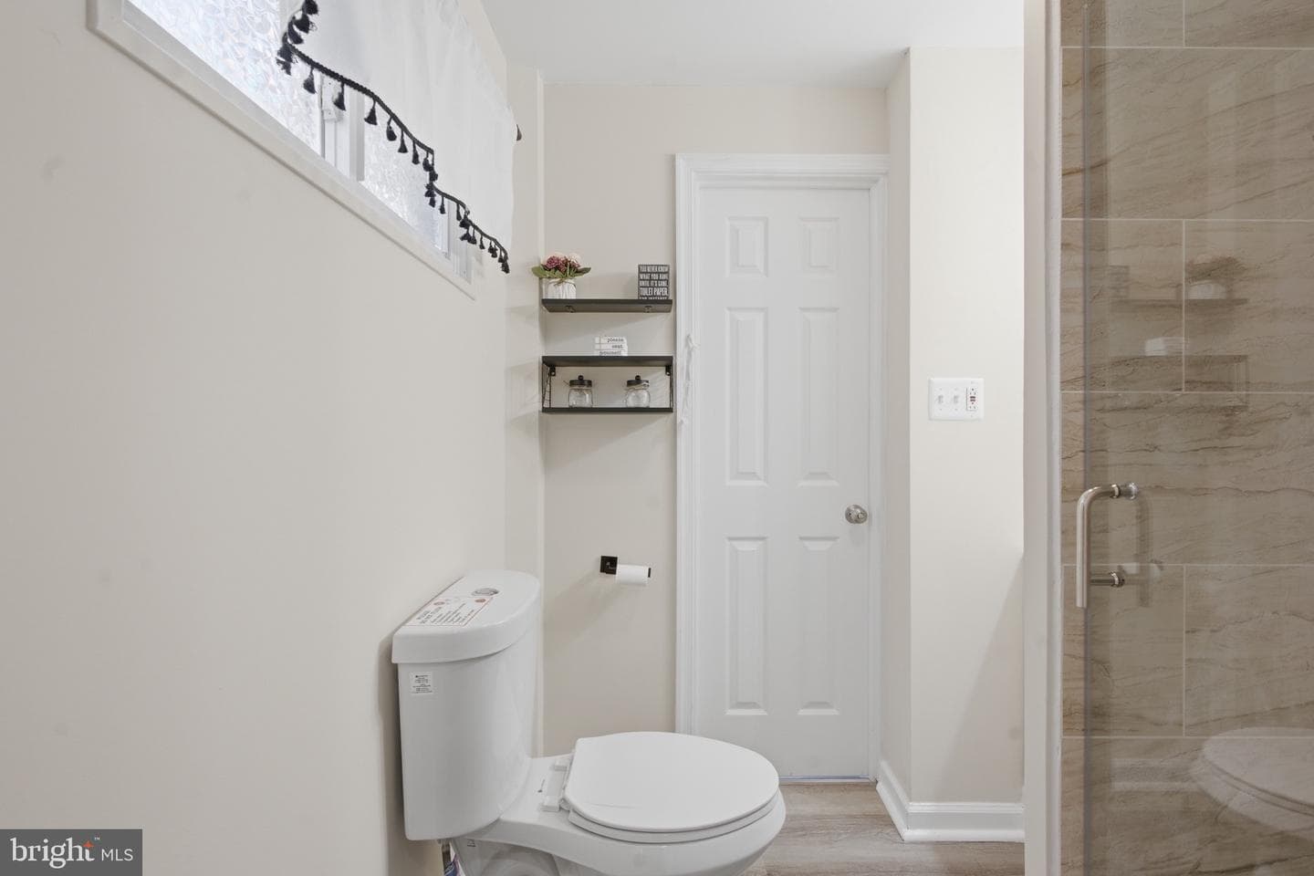3724 35th Street photo 27