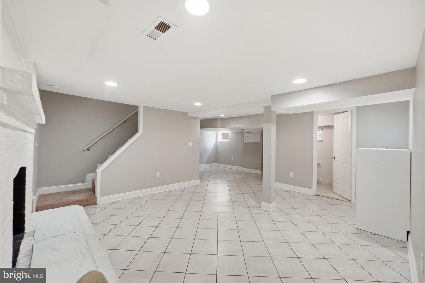715 Opus Avenue photo 22