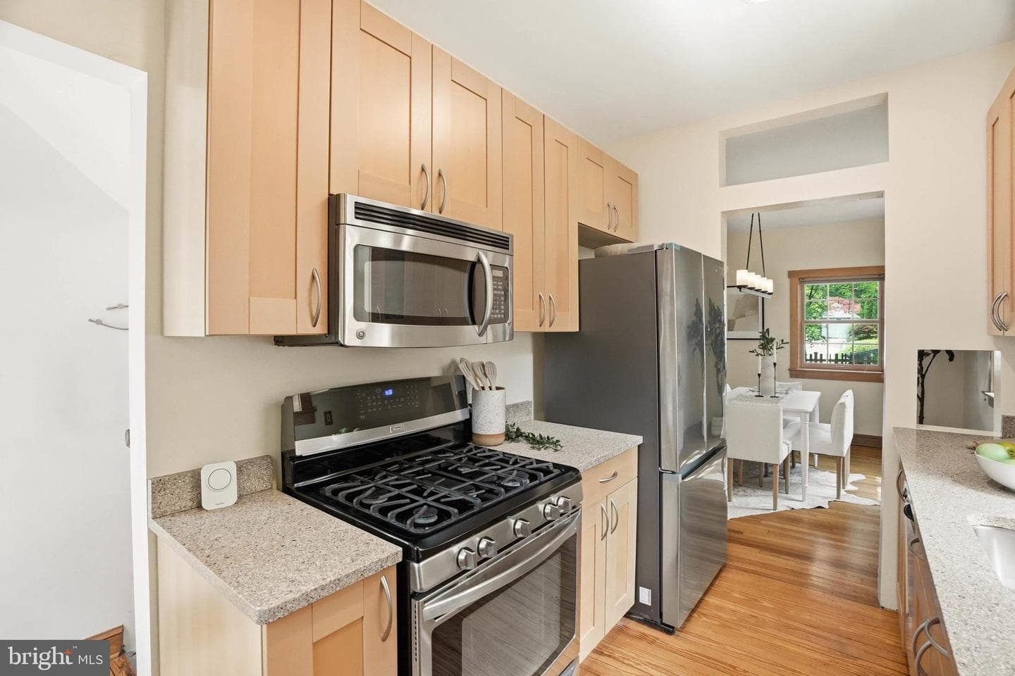 4003 Oglethorpe Street photo 12