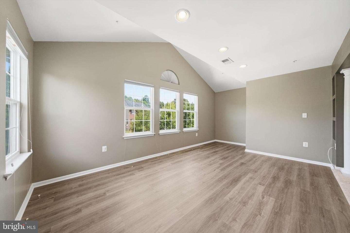 10106 Mike Rd photo 16