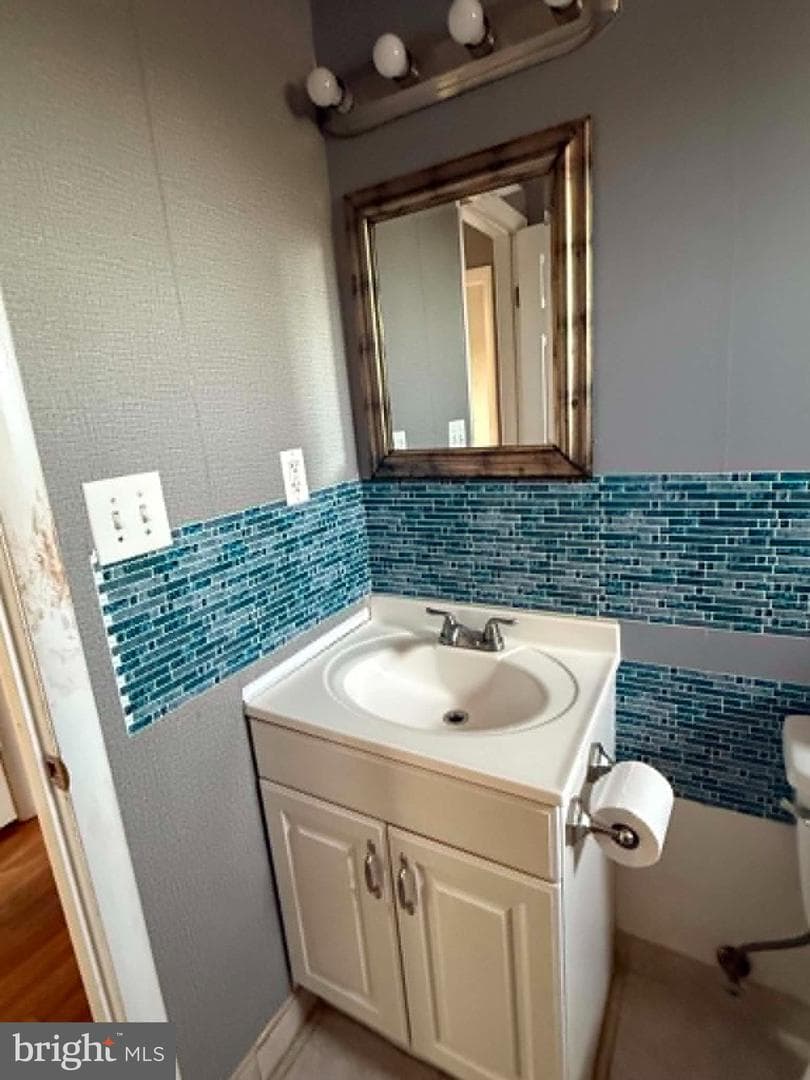 1115 Elfin Avenue photo 12
