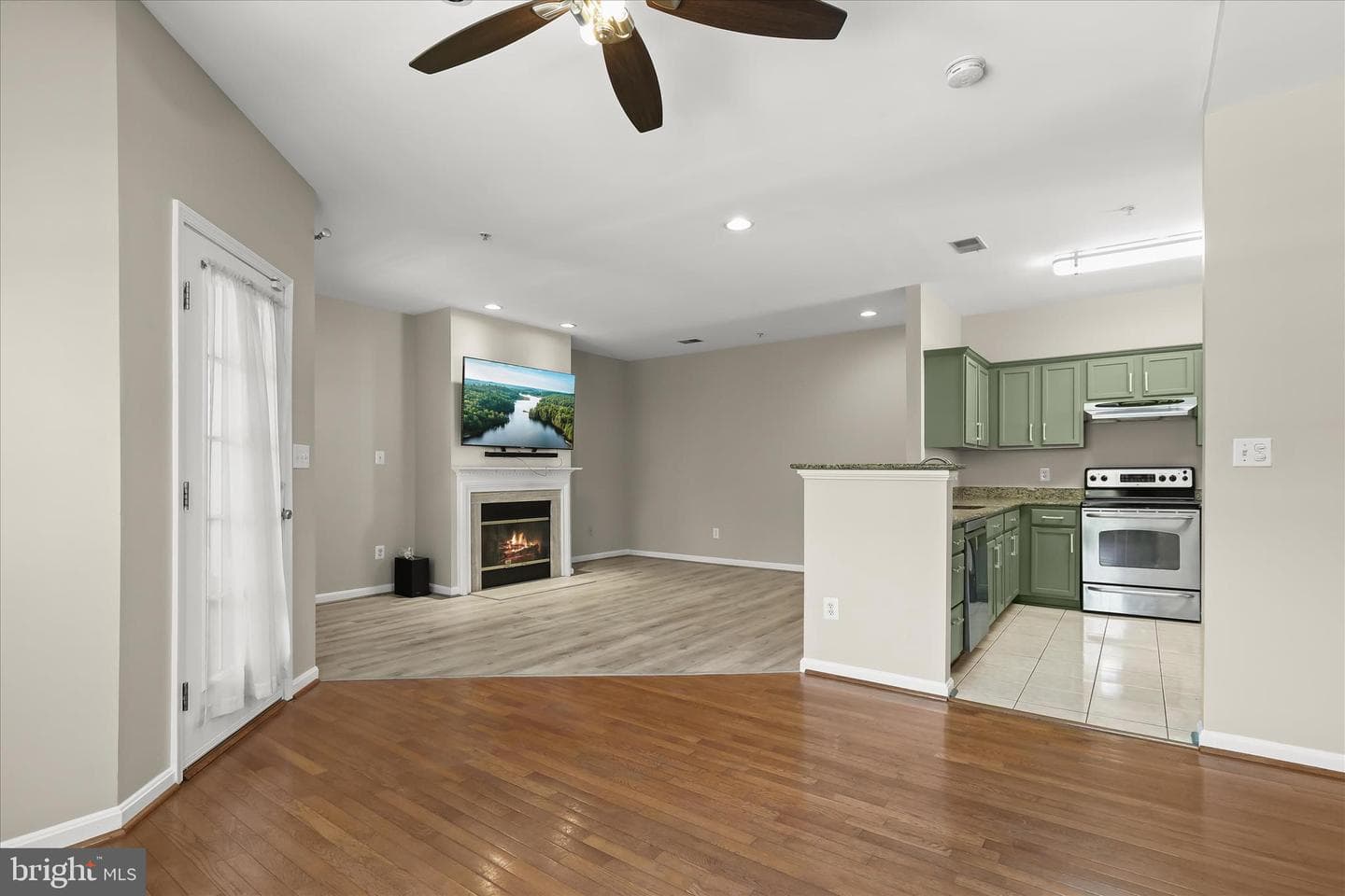 14705 Hampshire Hall Court #203 photo 16
