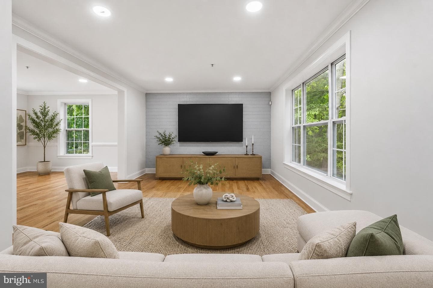 4509 32nd Street photo 4