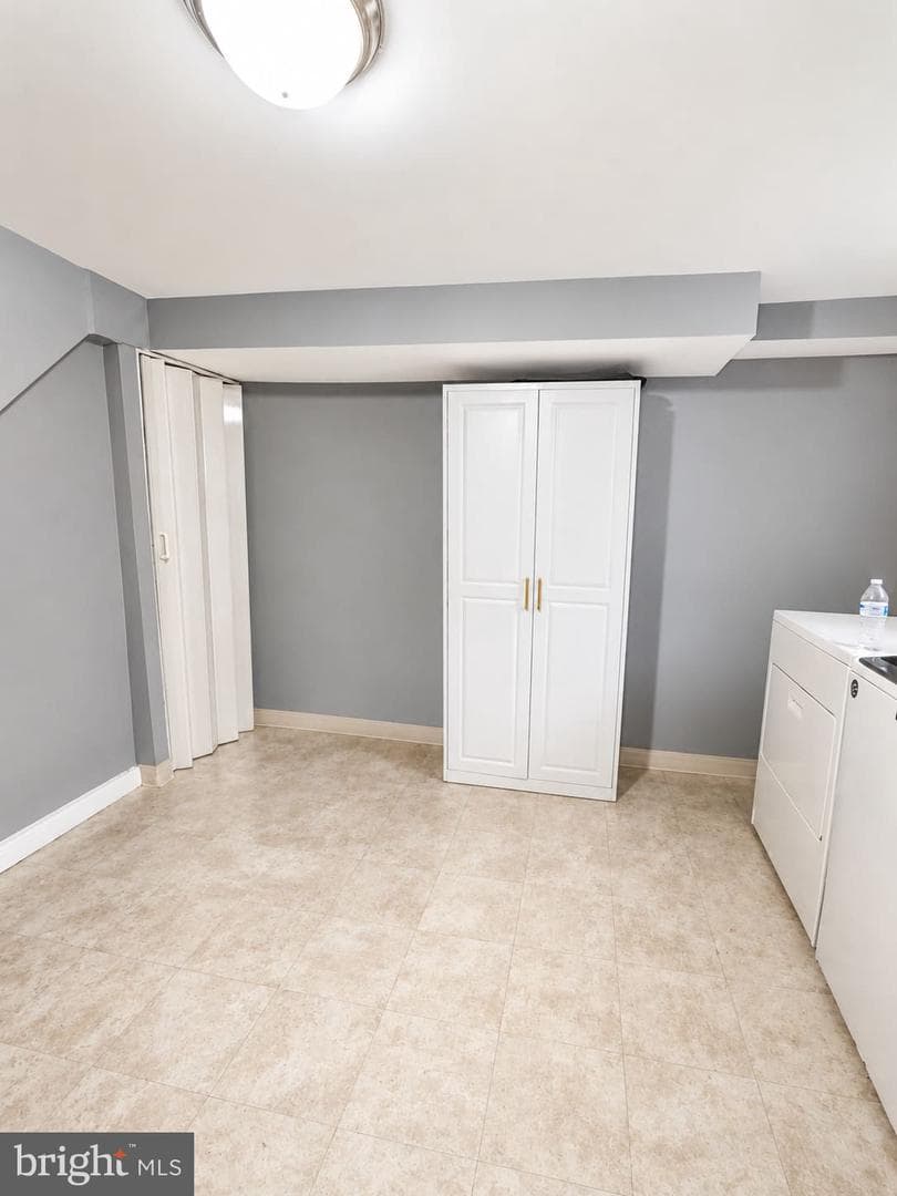918 Mentor Avenue photo 52