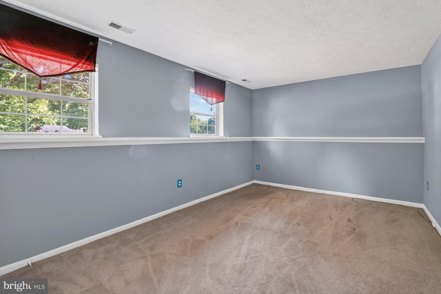 1103 Falconett Court photo 21
