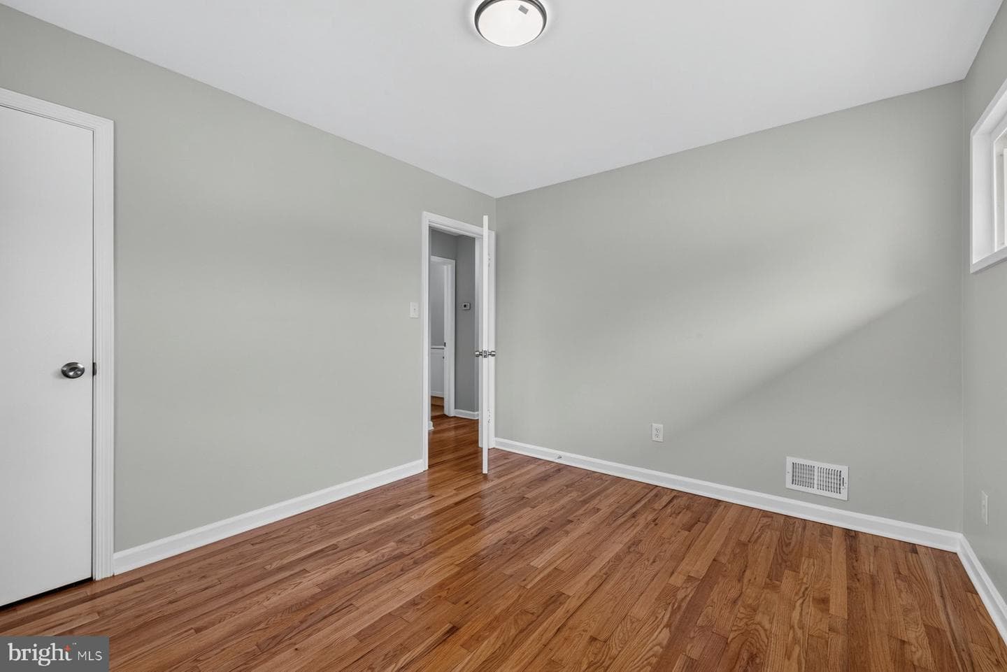 7408 Mason Street photo 22