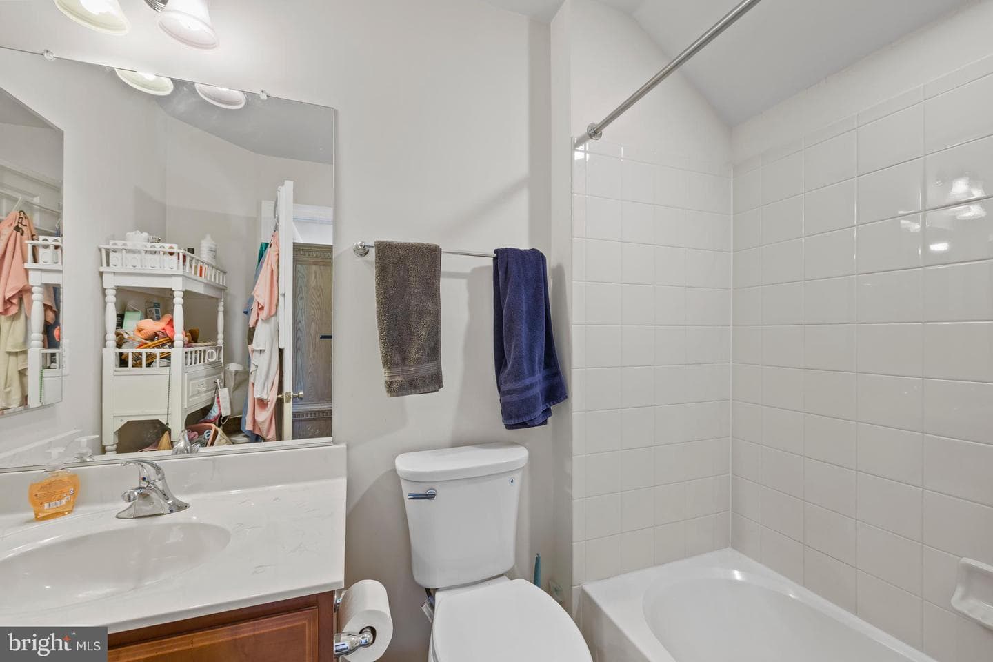 6102 Oglethorpe Mill Drive photo 29