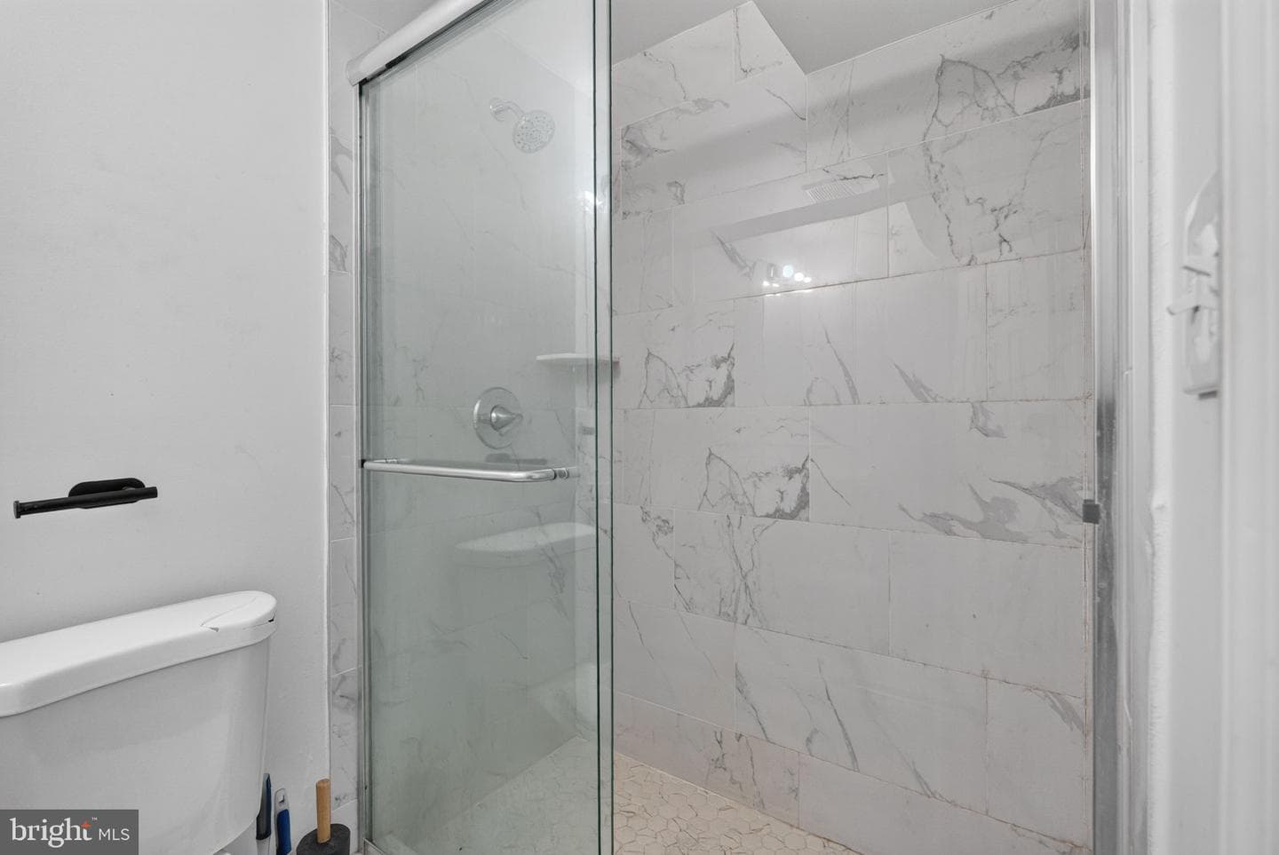 12904 Dauphin Court photo 24