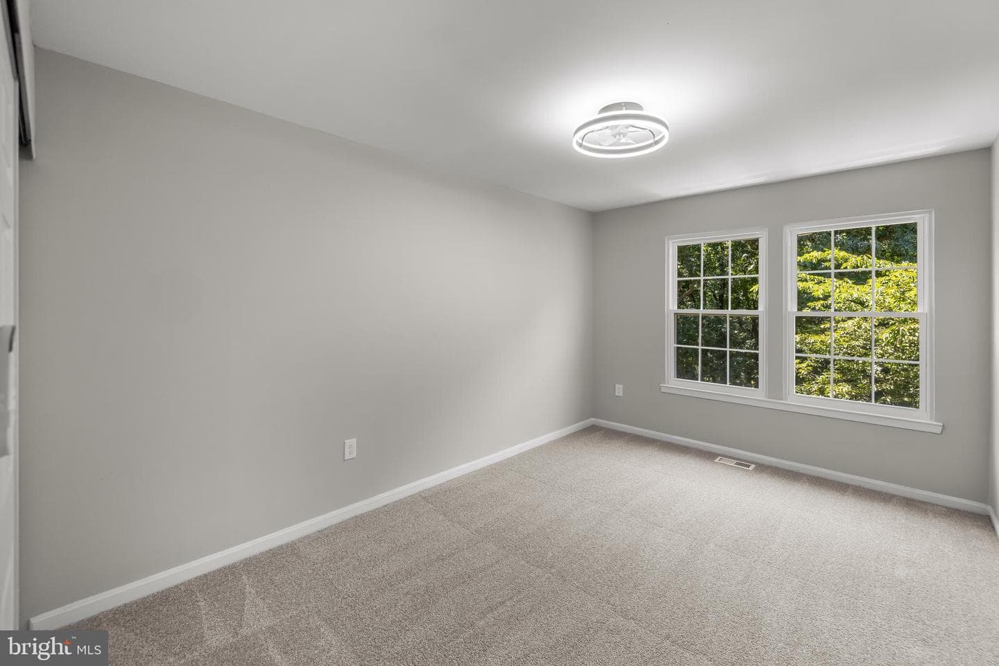 6947 Mayfair Terrace photo 34