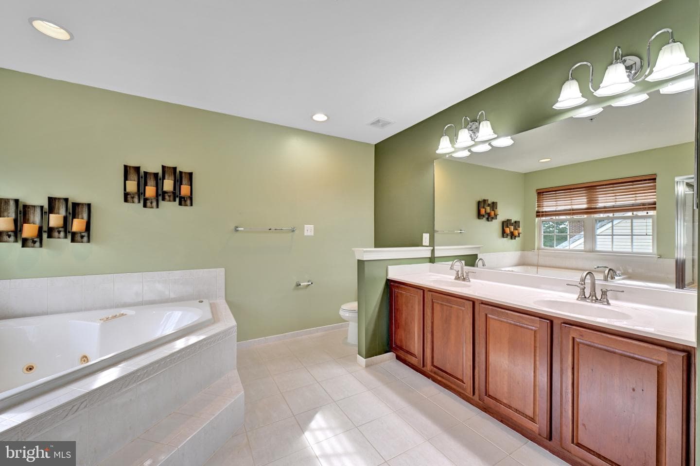 12401 Nathan Court photo 45