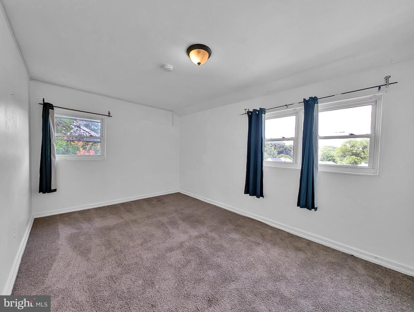 5540 60th Avenue photo 16