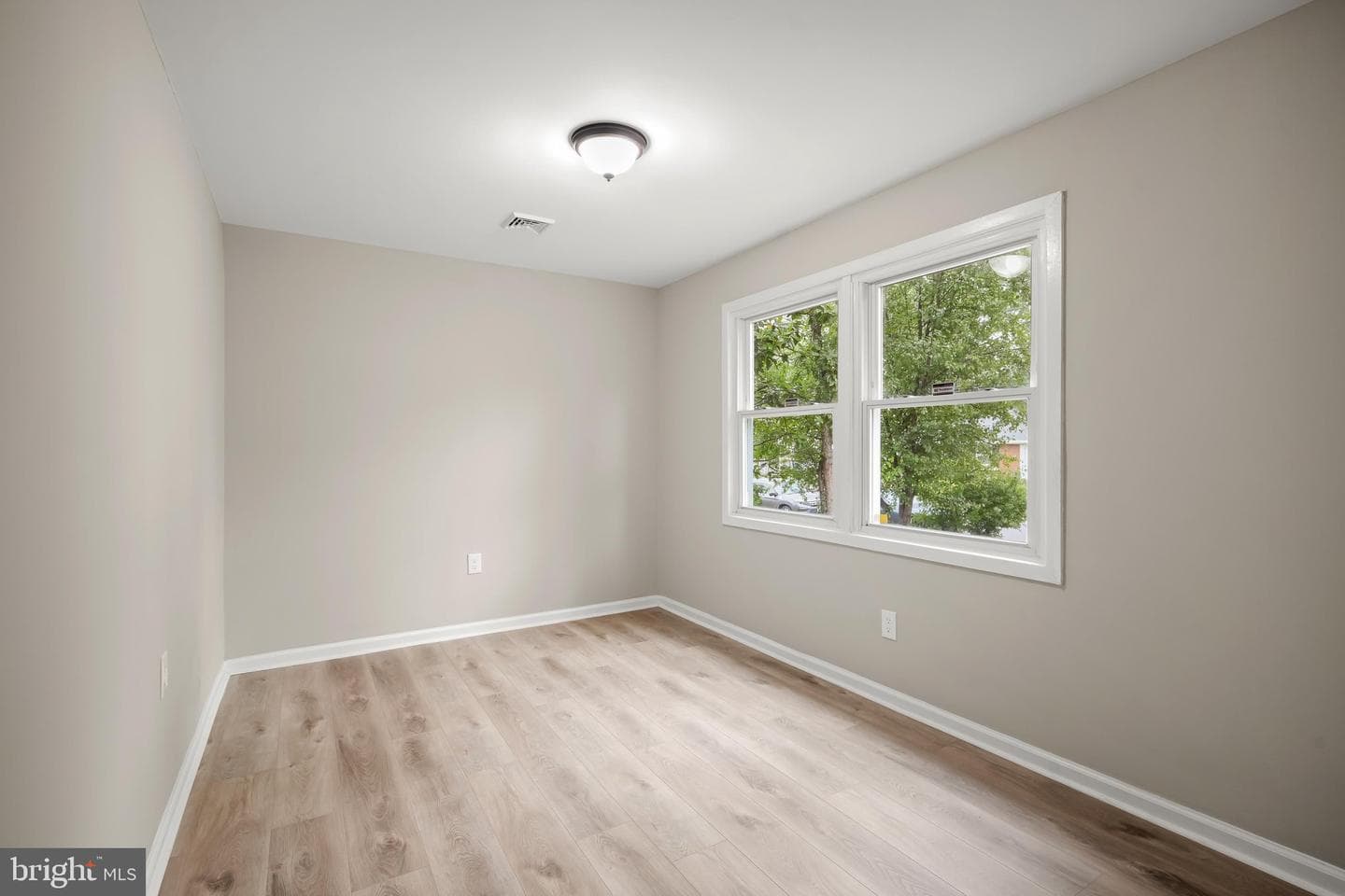 2806 Buxmont Lane photo 15