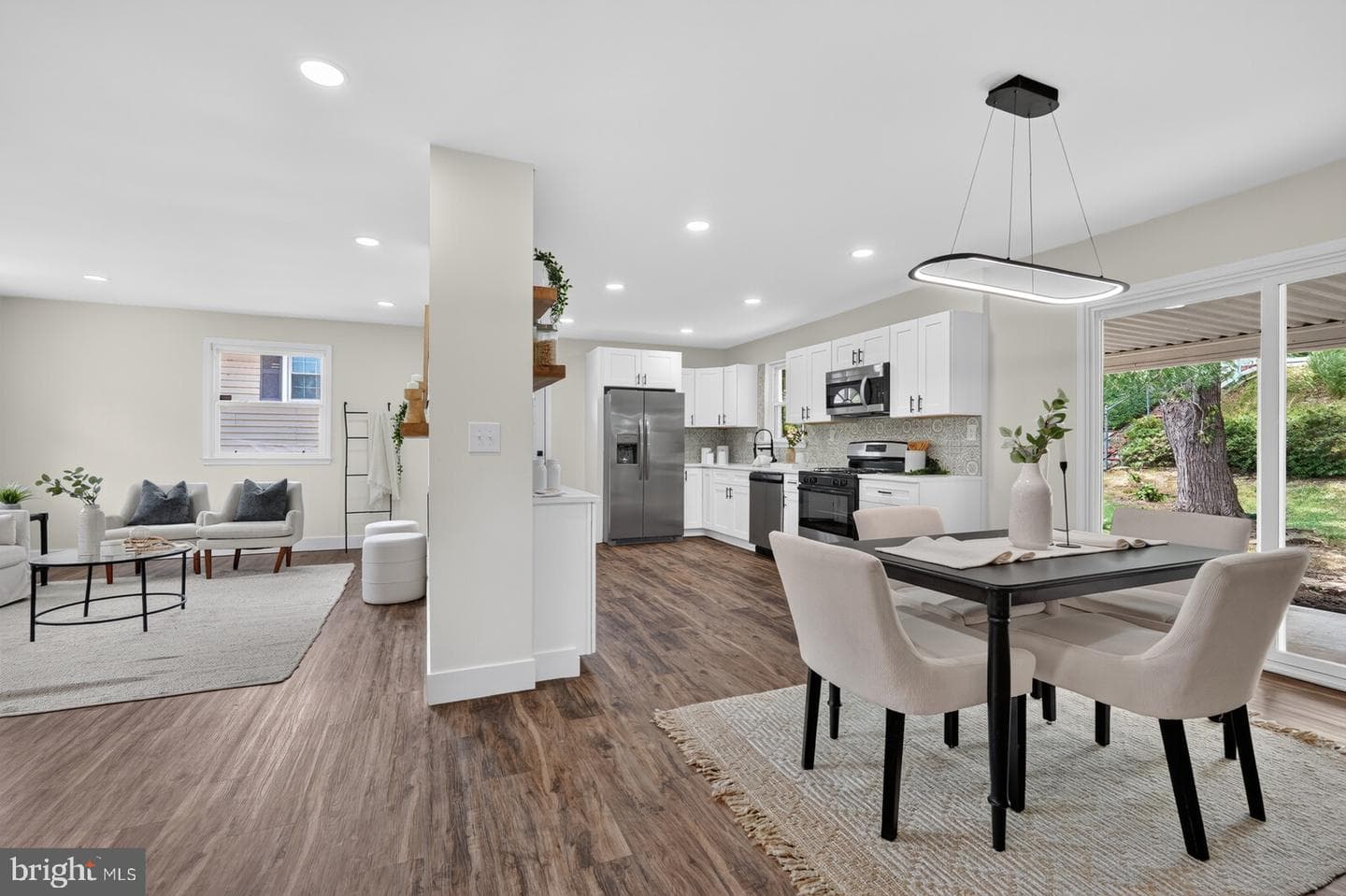 10914 Layton Street photo 10
