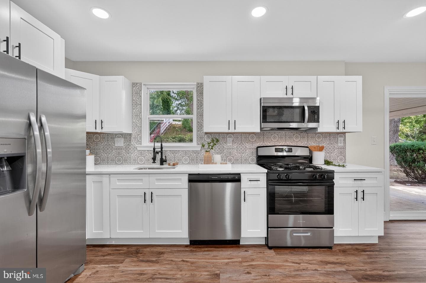 10914 Layton Street photo 14