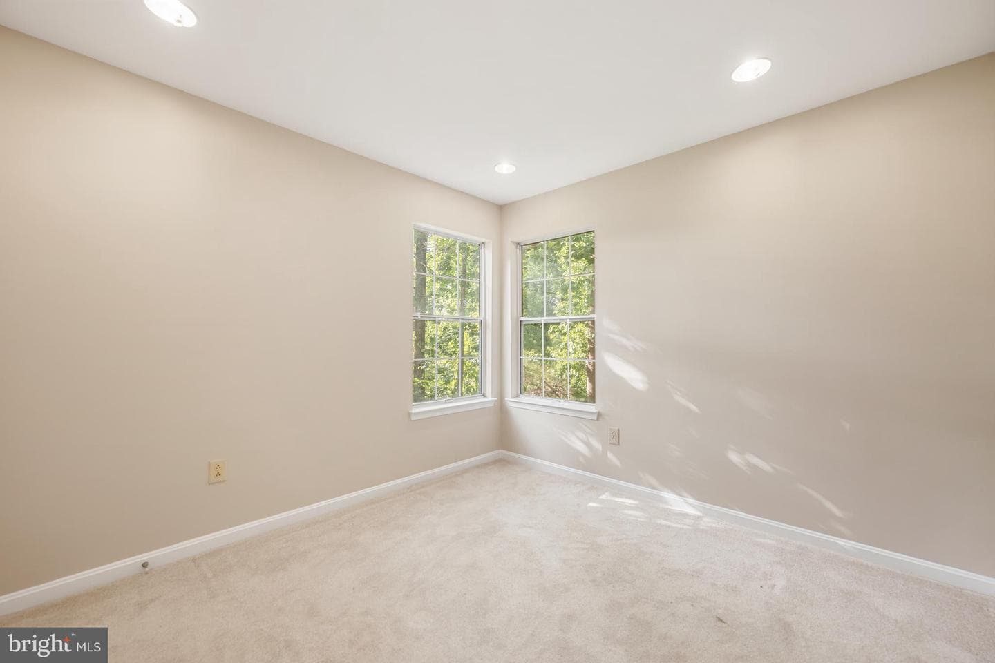 11304 Bennington Drive photo 22
