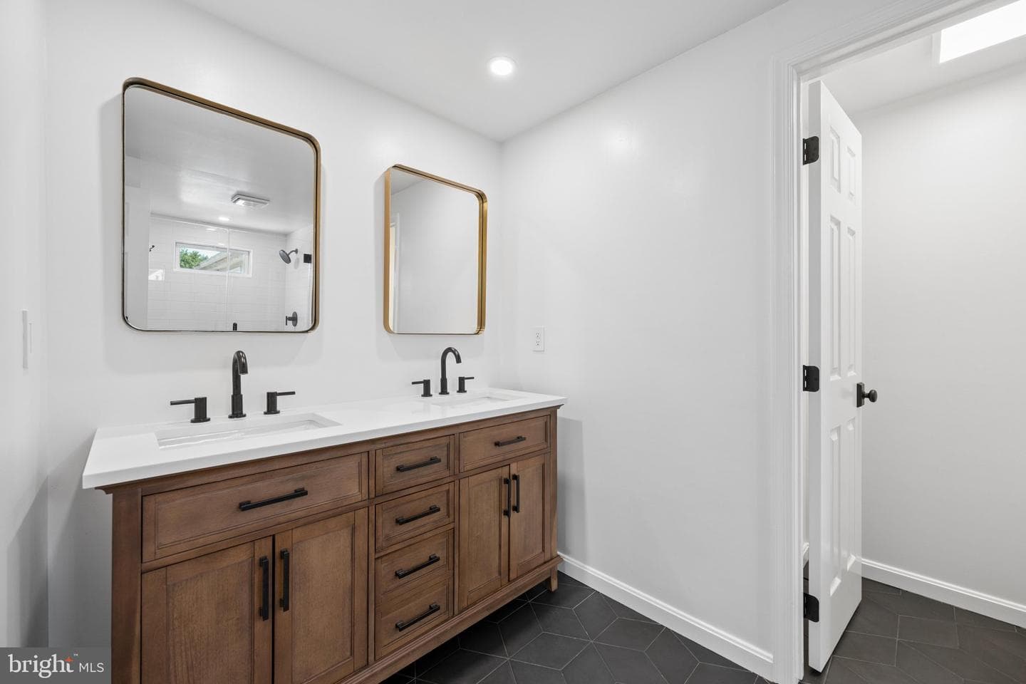 12100 Maycheck Lane photo 48