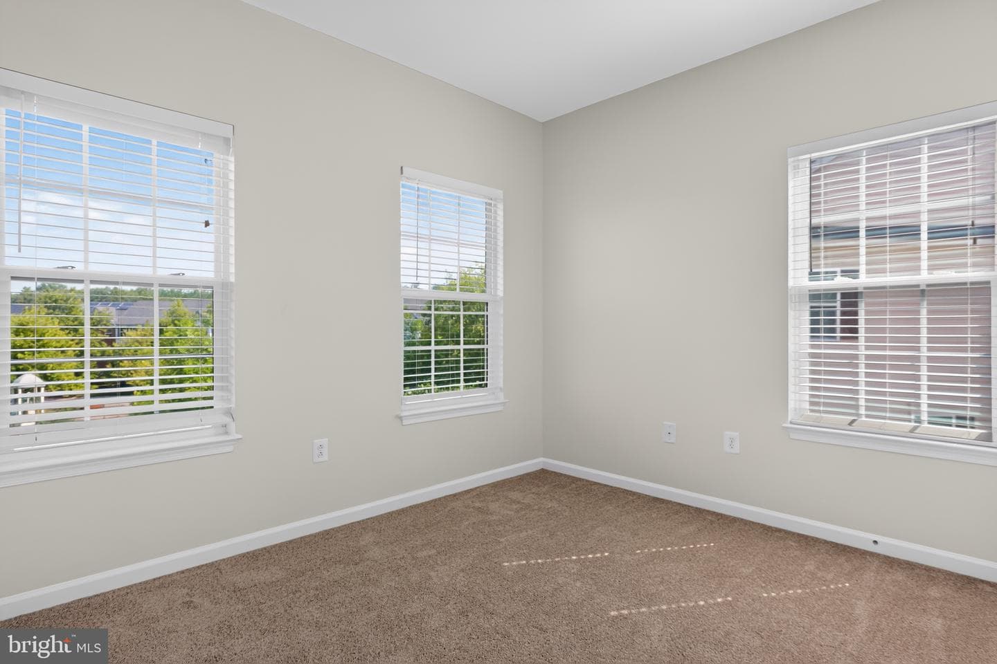 3319 Tianna Way photo 23
