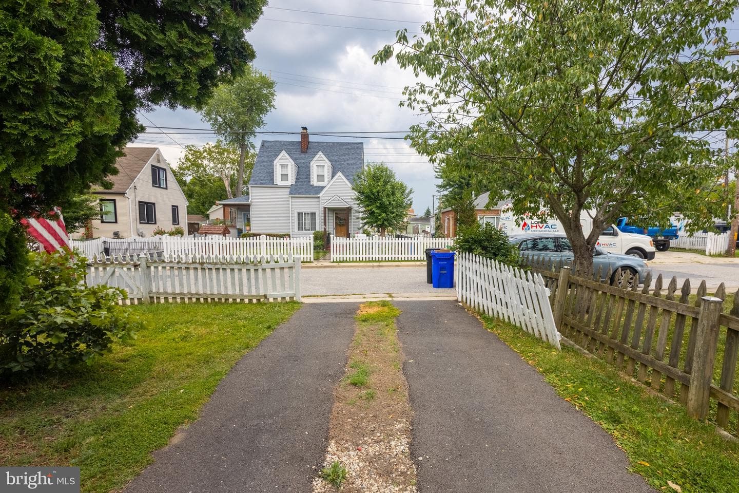 37 4th Street photo 25