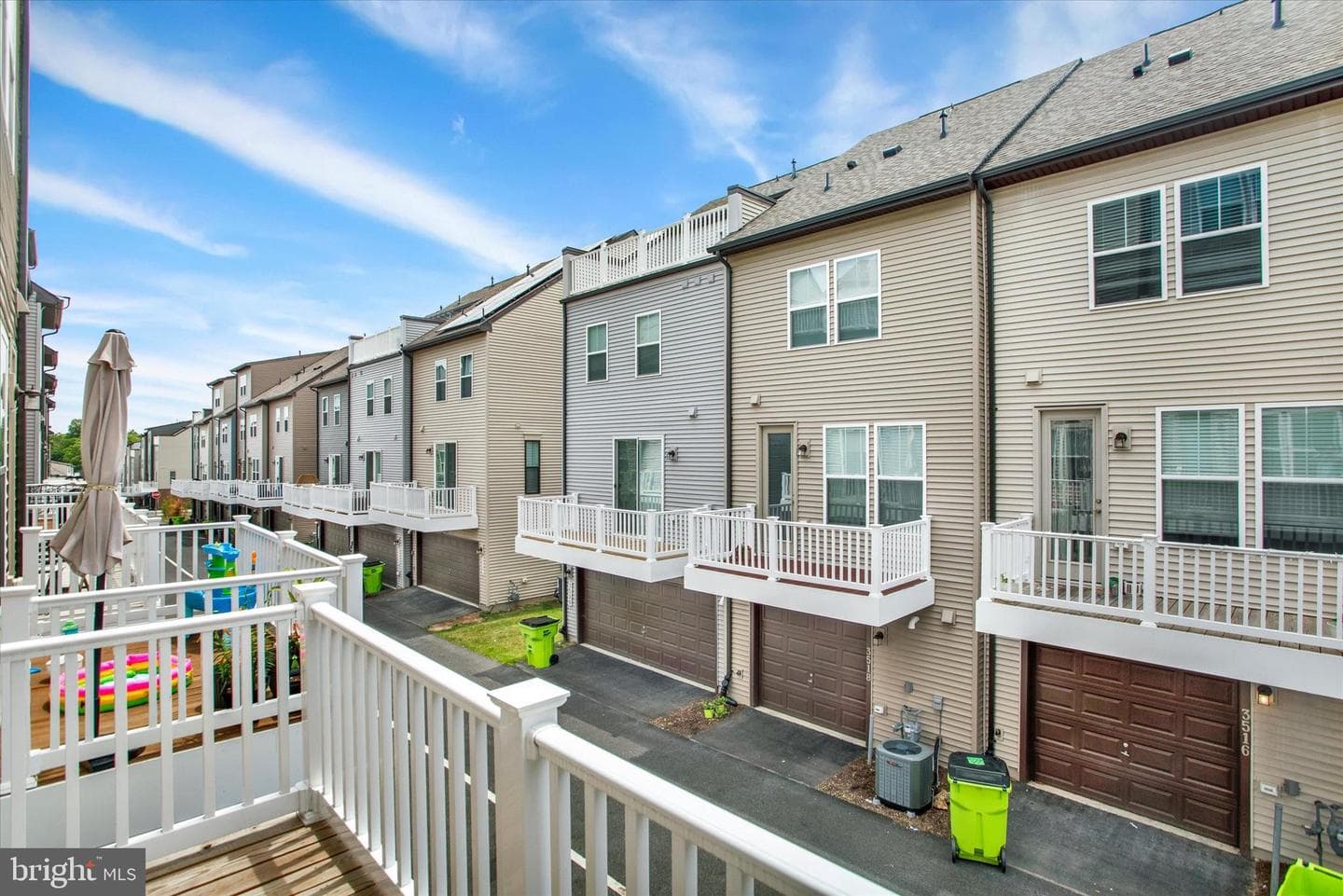 3511 Carnaby Street photo 28