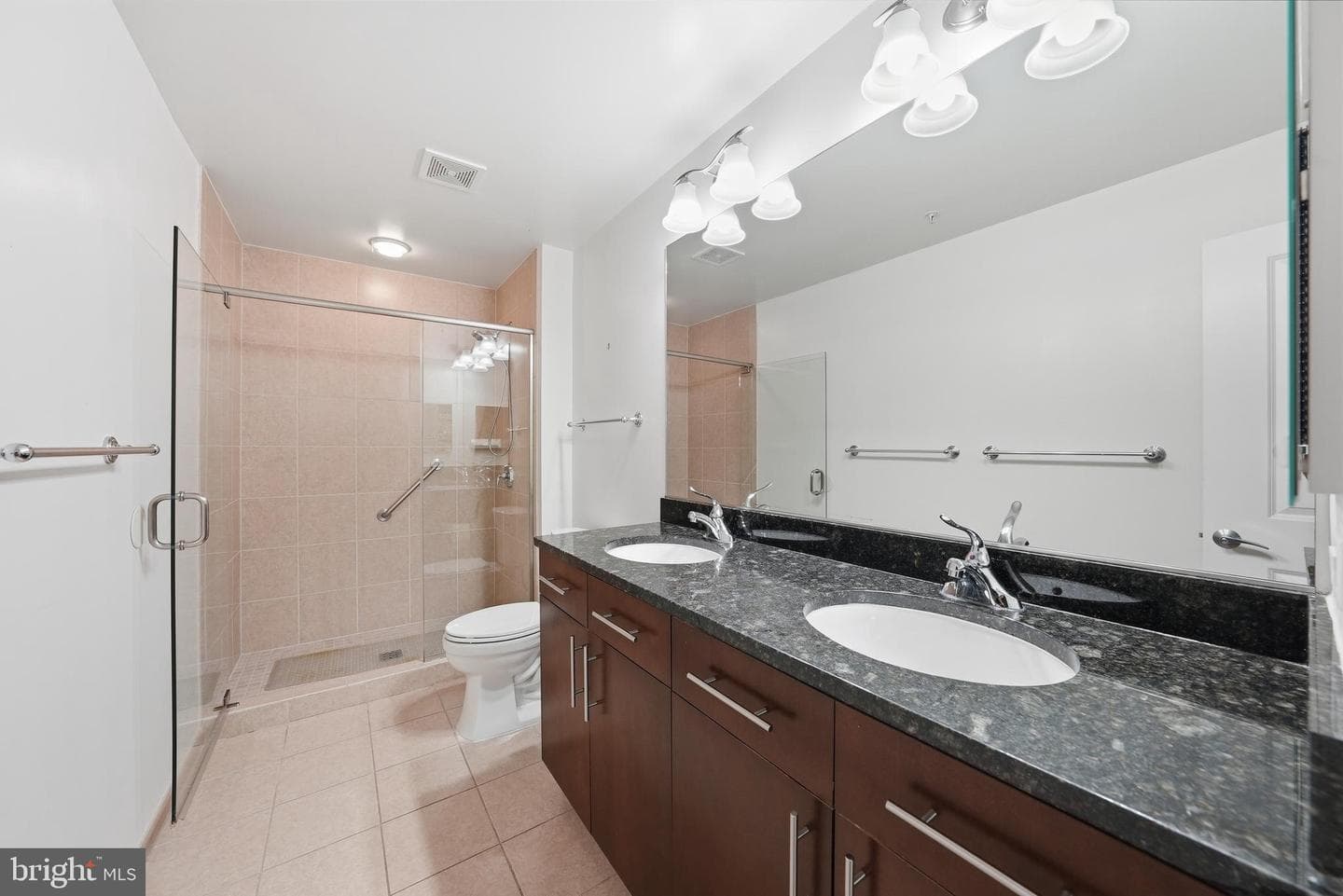 157 Fleet Street #304 photo 20